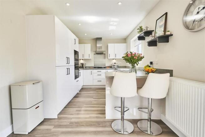 Kitchen-012.jpg