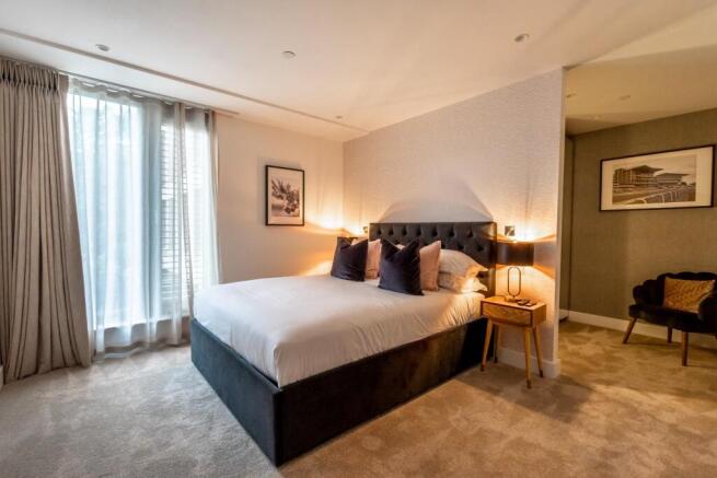 2 bed Apartment for sale Image 8