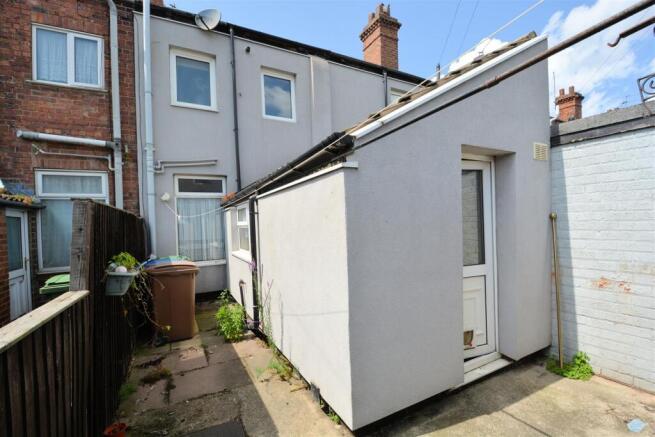 2 bed Terraced for sale Image 10