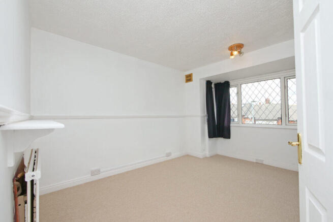 3 bed Terraced for sale Image 9
