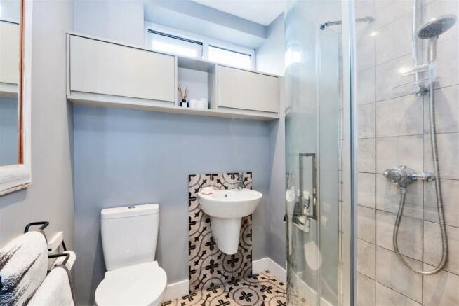 En-Suite Shower Room.jpg