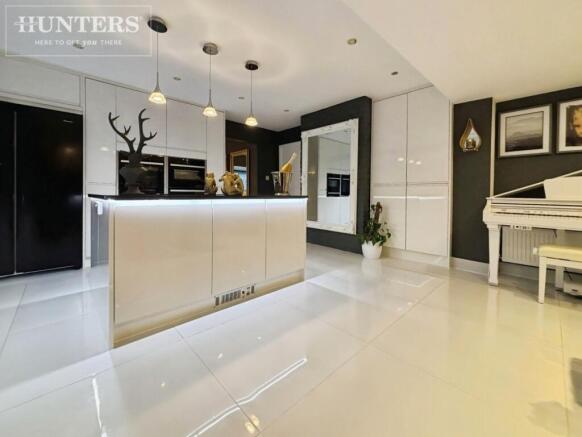 3 bed Detached Bungalow for sale Image 6