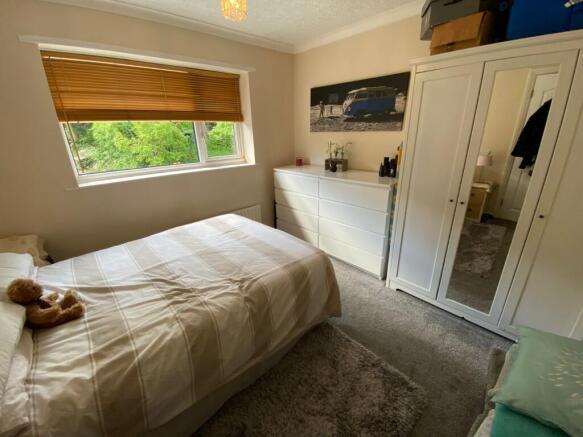 3 bed Semi-Detached for sale Image 9