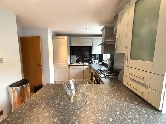 Kitchen 2