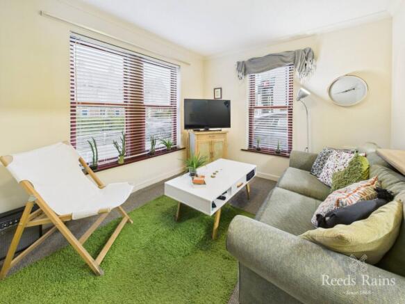 3 bed Semi-Detached for sale Image 7
