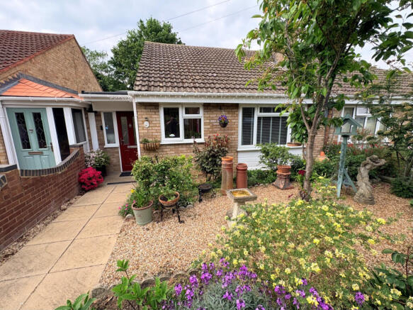 Immaculately Presented Bungalow for Sale