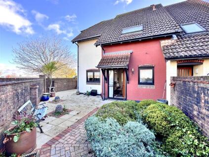 Shamrock Way, Hythe, Southampton