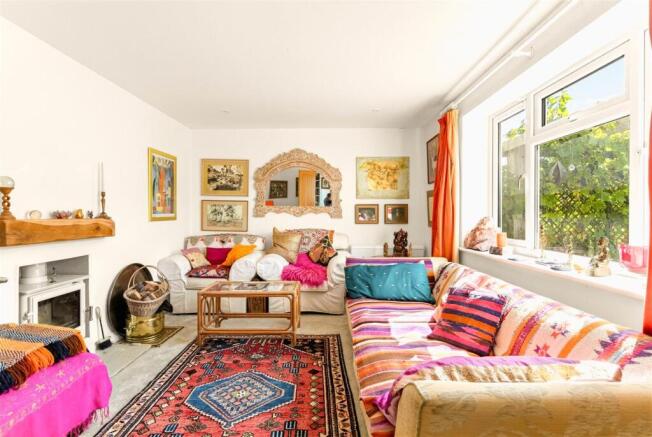 Sitting Room 1.jpg