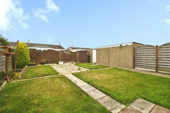 3 bed Semi-Detached Bungalow for sale Image 4