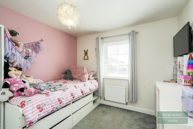 4 bed Detached for sale Image 10