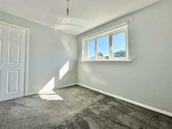 Bedroom  2.jpg