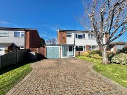 5, The Fairway, New Romney TN28 8PJ