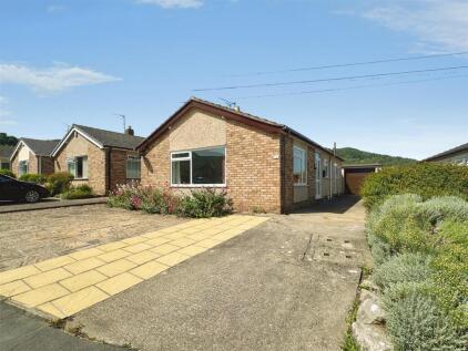 Lon Derw, Abergele