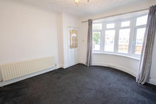 3 bed Semi-Detached for sale Image 4