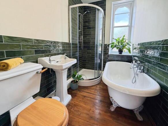 2 bed Terraced for sale Image 6