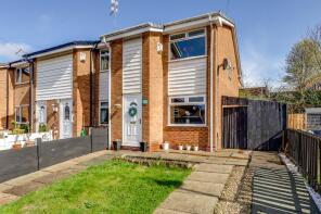 33, Beech Grove, Wigan WN2 5YG