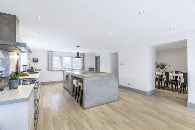 Dining Kitchen