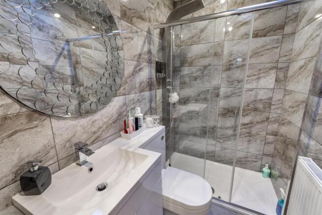 DSC_3873-Edit_bathroom.JPG