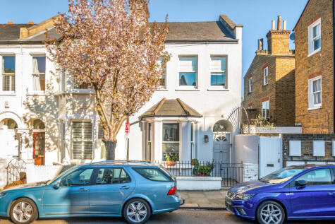 Weiss Road, Putney, London, SW15