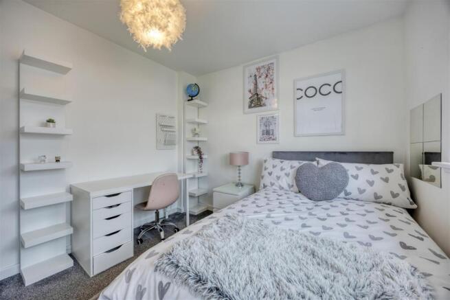 12_WOODSIDE_AVE_LENZIE_017.JPEG
