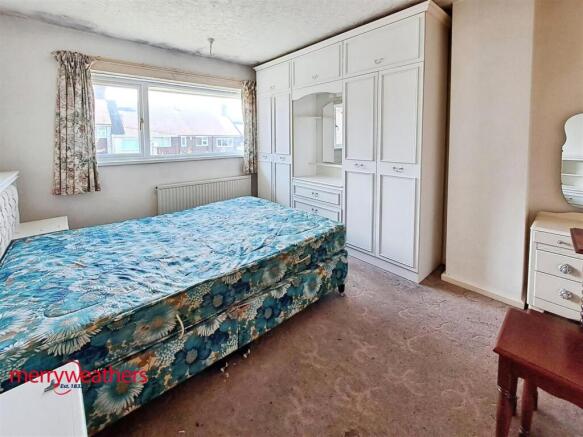 3 bed Terraced for sale Image 5