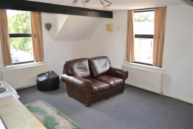 Lounge/Kitchen