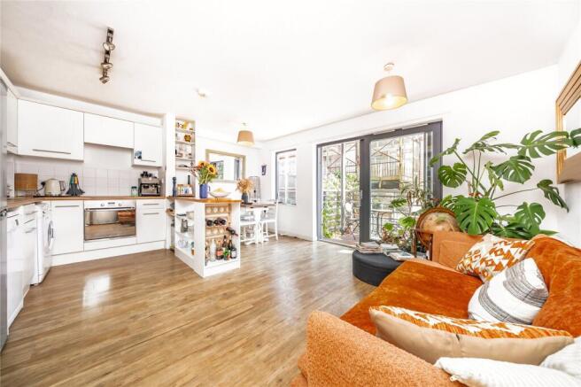 Living/Kitchen