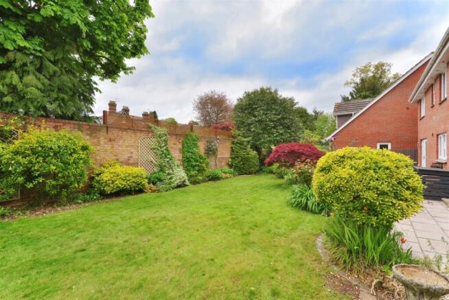 6 Clarksons Lane Hereford - (10).jpg
