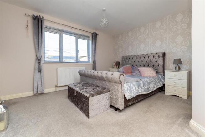 2 Astwick (1 of 13).jpg