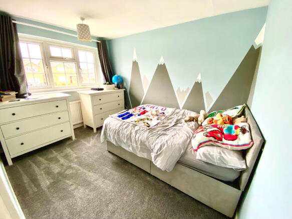Photo 10