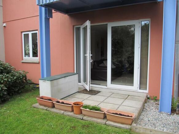 Photo 8