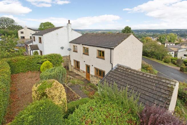 4 bed Detached for sale Image 8