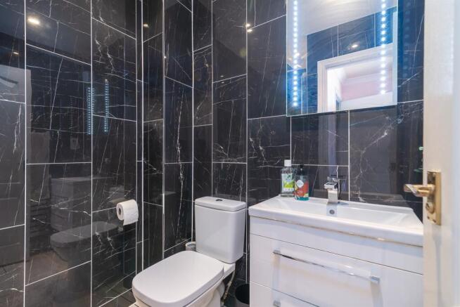 Ensuite