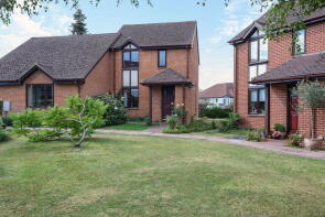 12, Glebe Farm Court, Up Hatherley, Cheltenham GL51 3EB
