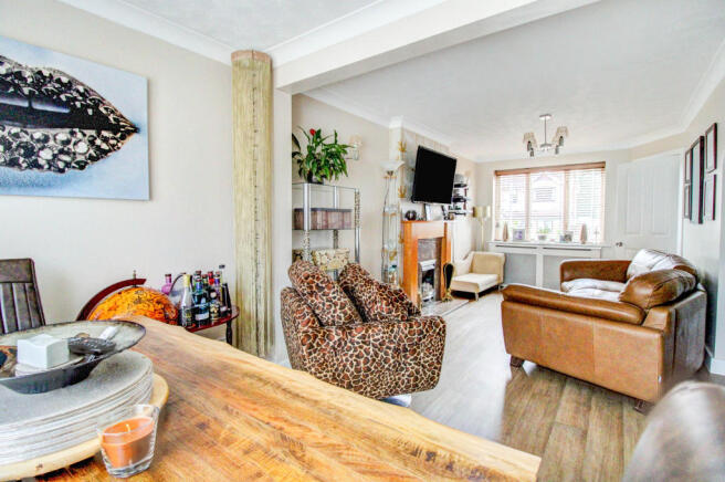 Lounge/Diner