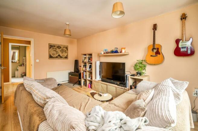 2 bed Apartment for sale Image 9