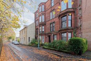 Flat 3/2, 37, Oakshaw Street East, Paisley PA1 2DD