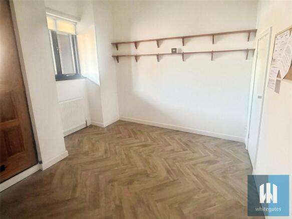 3 bed Apartment to rent Image 7