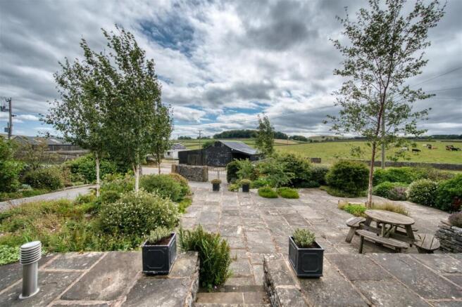 Perry Croft - External