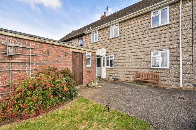 Patio/Outbuilding