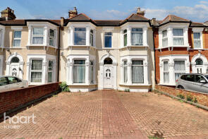 77, Wellwood Road, Seven Kings, Ilford IG3 8TT