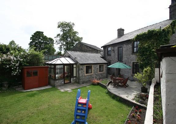 Photo 19