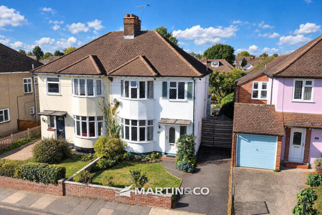3 Bedroom Semi-Detached in CM1 4AZ
