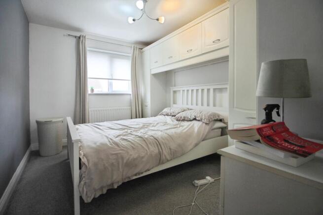 2 bed Flat for sale Image 9