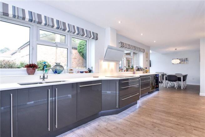Kitchen Alt