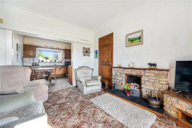 7 bed Semi-Detached for sale Image 5