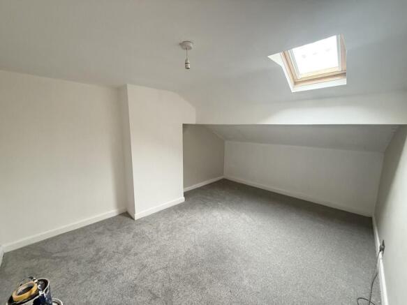 3 bed Terraced for sale Image 10