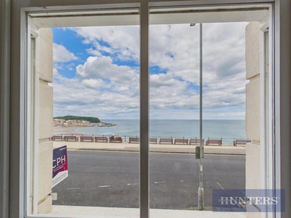 3 bed Apartment for sale Image 2
