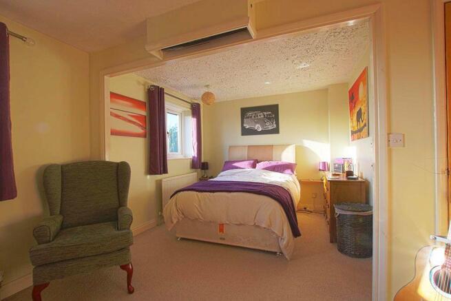 Bedroom 1 (Double)