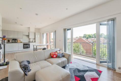 Goldington Crescent, Billericay, Essex, CM12
